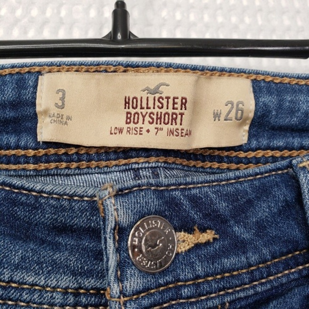 Hollister Low Rise Denim Shorts Womens 3 W26 Blue Cuffed Distressed Medium Wash - Picture 2 of 14